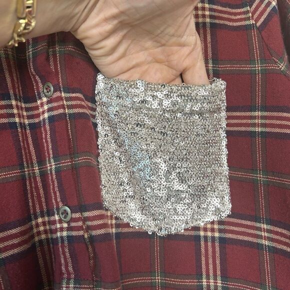 Entro Plaid Red Flannel Pocketed Roll Tab Sleeve Tunic with Sequin Trim L - Picture 4 of 12